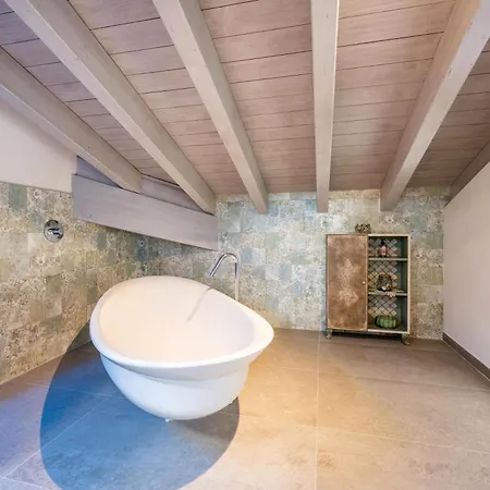 Abaye 6 Cabernet Charm Adults Only Apartament
